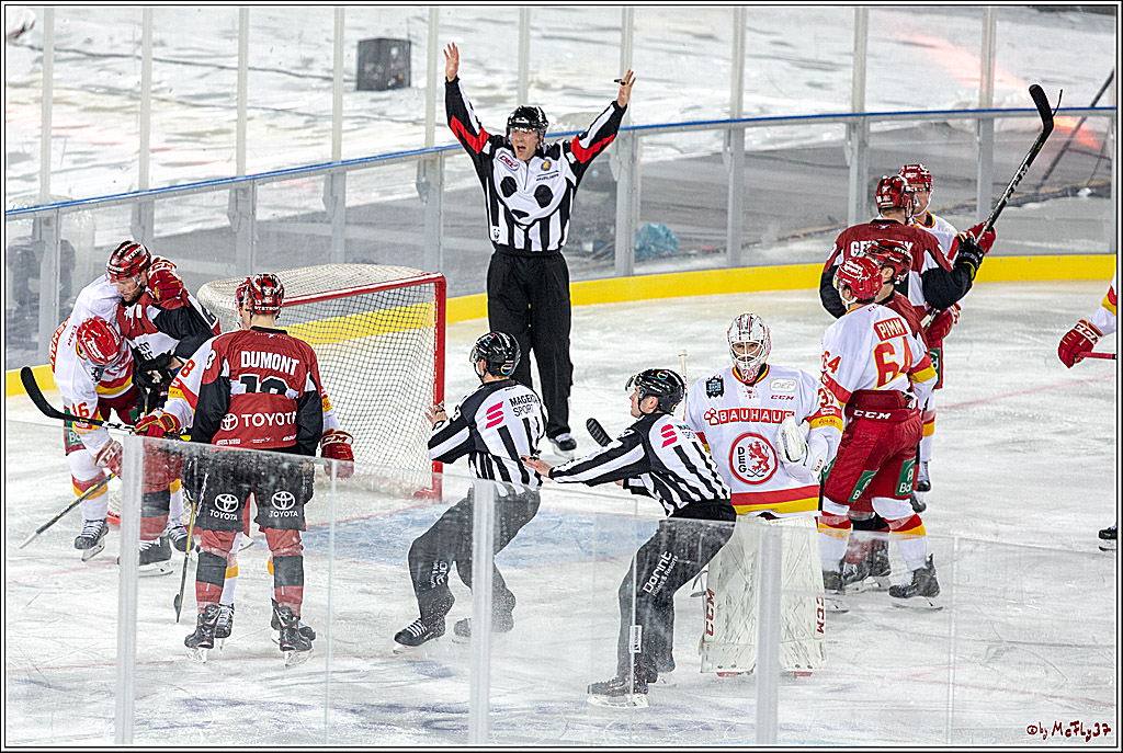 DEL Wintergame; Koelner Haie - Duesseldorfer EG; Koeln, 12.01.2019